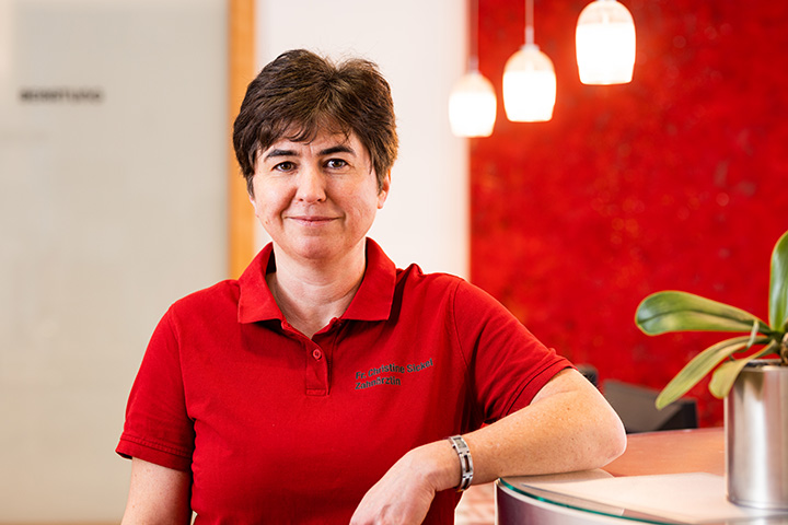 Frau Christine Sickel